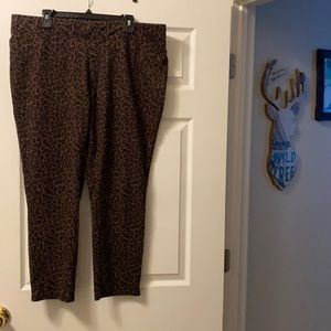 Leopard print jeggings